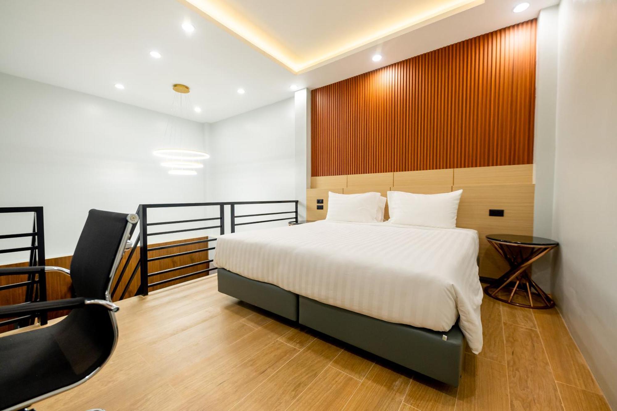Tobedzz Hotel Ranong Bagian luar foto